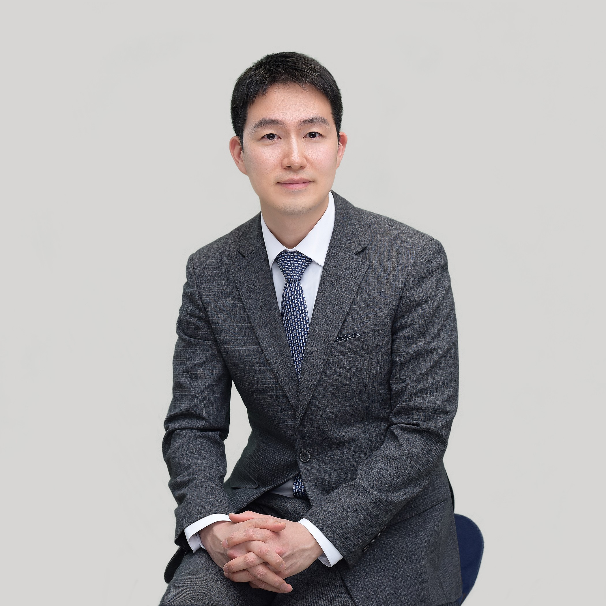 이호영변호사님 사진.jfif